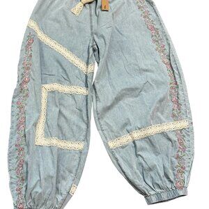 POL Denim Floral Jogger Pants - Large NWT